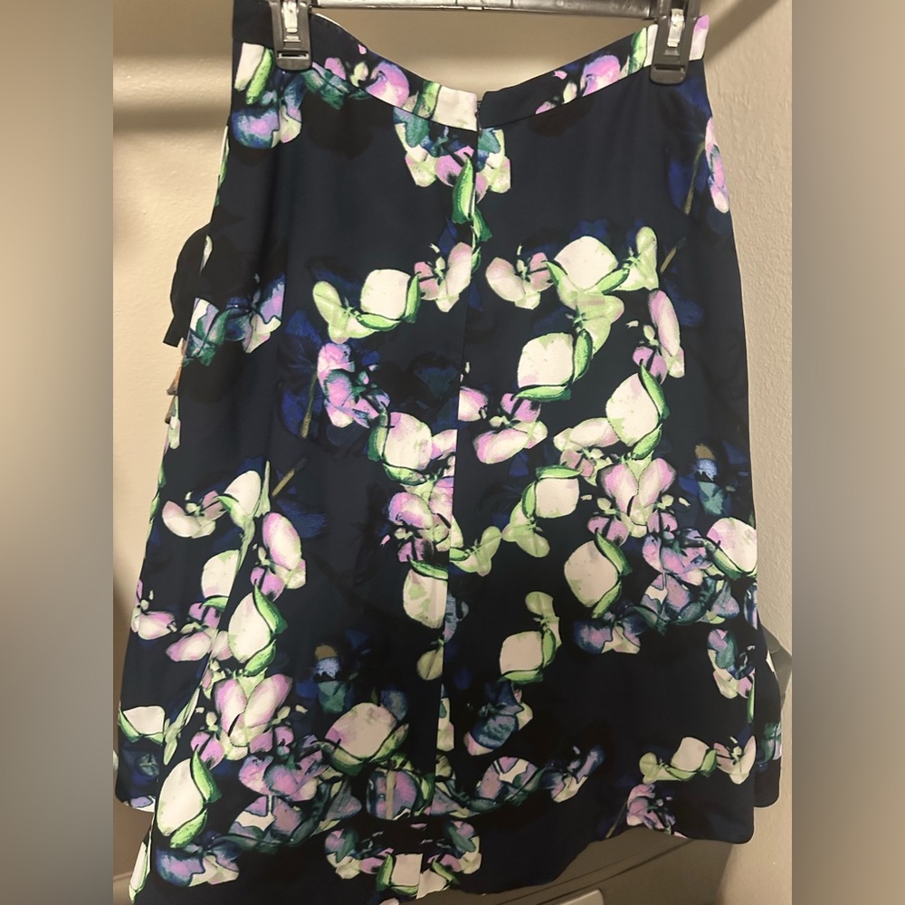 Banana Republic midi skirt size 6 - Picture 3 of 5